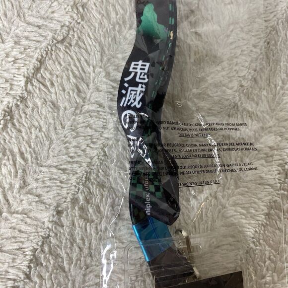 New Demon Slayer Group Lanyard Kimetsu No Yaiba Badge ID Travel Anime - Picture 6 of 7